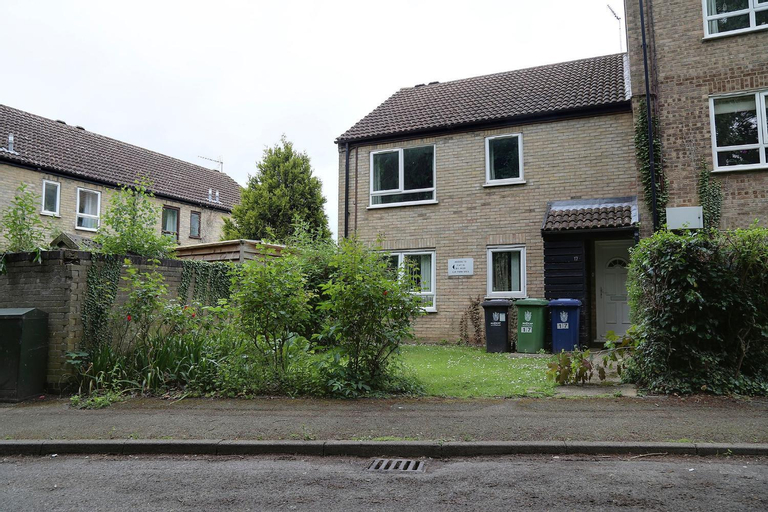 Pass the Keys 1BR Modern Beautiful House Pass the Keys, Cambridgeshire