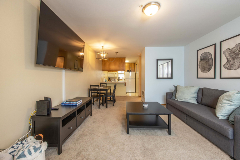 Living room 4, 04 Lodge 1 Bedroom Condo by RedAwning, Hood River