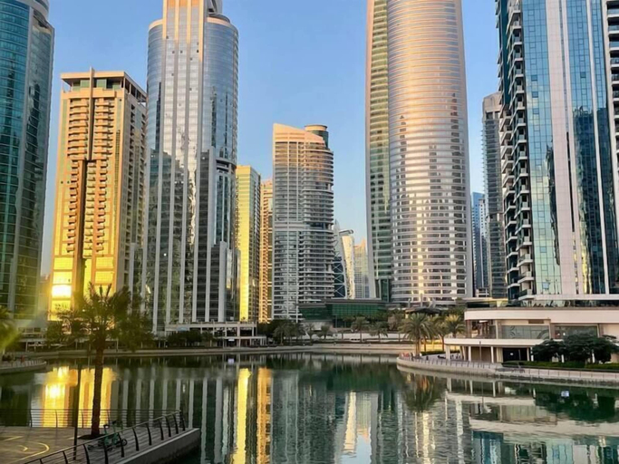 Others 3, Cozy 2 bedroom near metro in JLT, Dubai