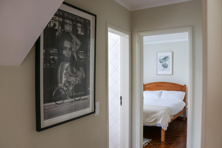Bedroom 2, Traditional Portuguese Village House - Casa Martins no 52, Torres Vedras