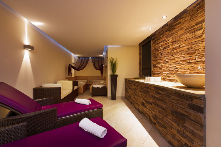 Bedroom 2, Hotel Sandhof, Bludenz
