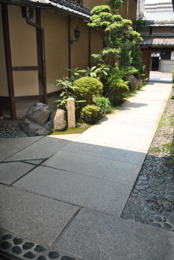 Exterior & Views 1, Ryokan Nissho-besso, Kyoto