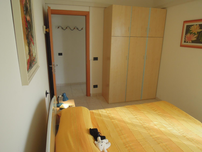 Bedroom 2, Beautiful two-roomed flat with side sea view - By Beahost Rentals, Venezia