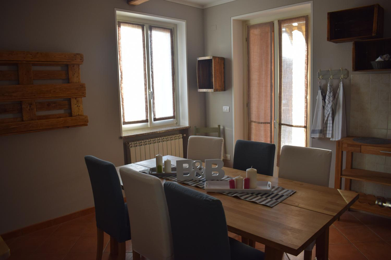 Others 4, Bene&Breakfast, Cuneo