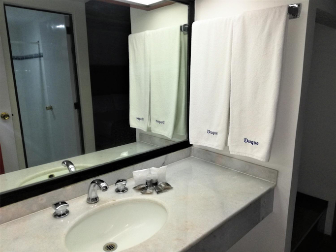 Bathroom, Hotel Duque, Mexico City