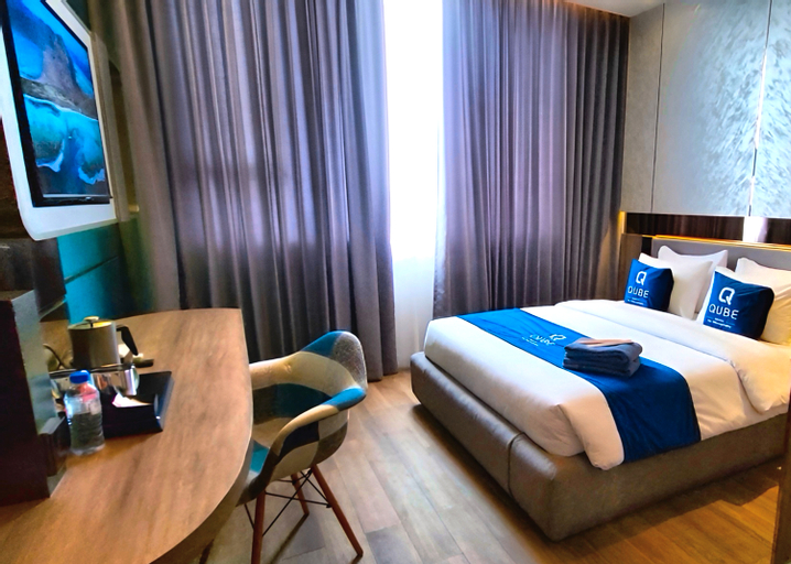 Bedroom 13