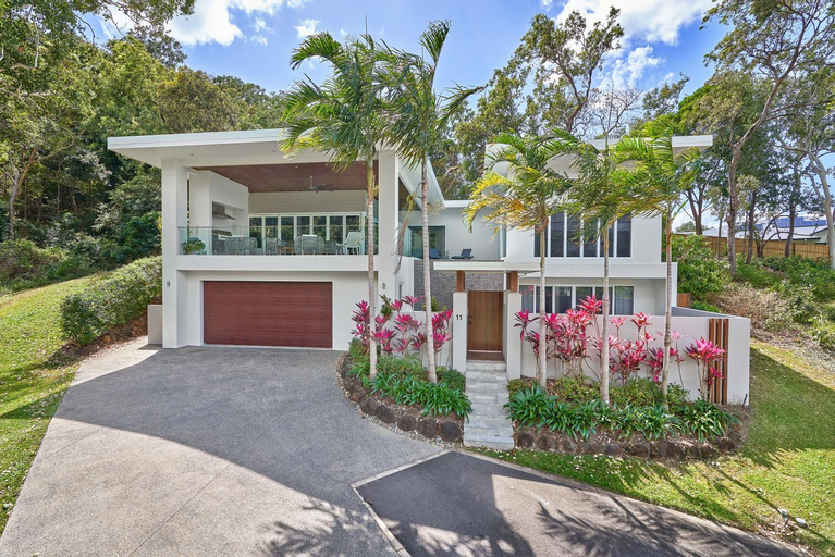 Canopy Views Holiday House With Heated Pool, Cairns