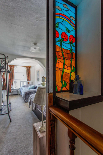 Others 4, Charming Old Town Cottage With Modern Features, East Sussex