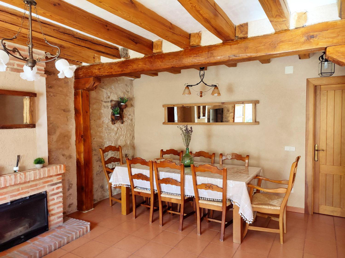 Others 2, Casa Pinines, Segovia