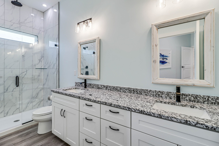Bathroom 2, Fishtastic Sp103 4 Bedroom Home by RedAwning, Aransas