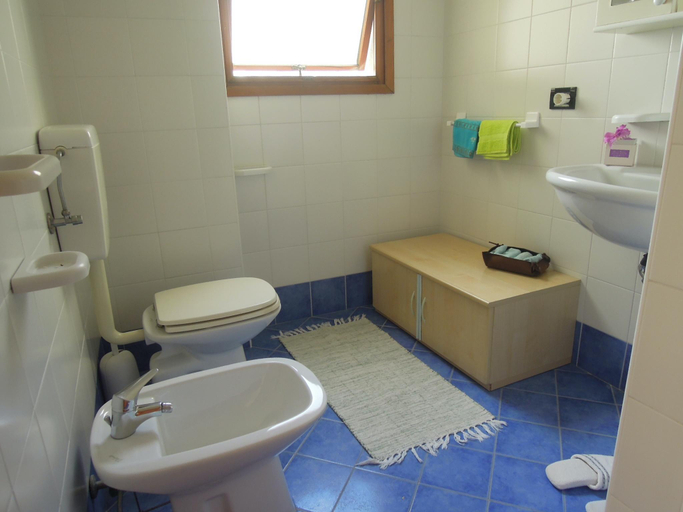 Bathroom 3, Beautiful two-roomed flat with side sea view - By Beahost Rentals, Venezia