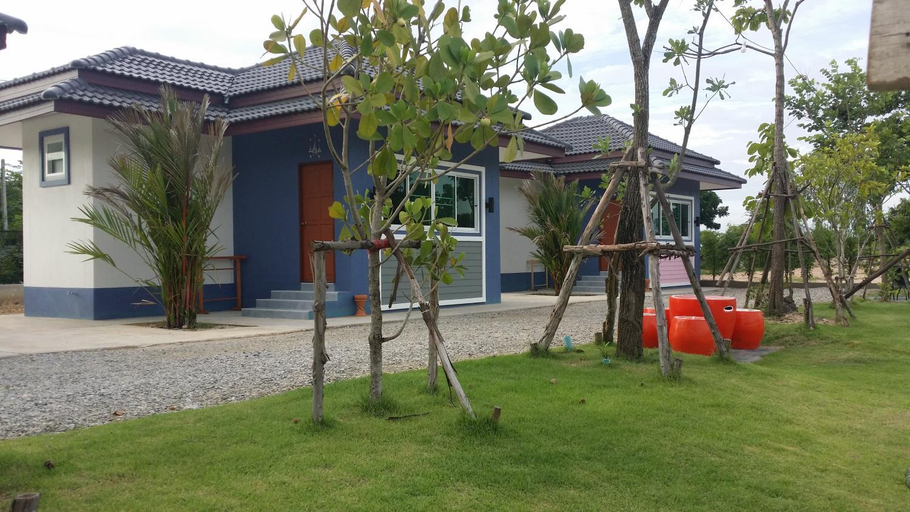 Others 5, Araya Cottage, Muang Uthai Thani