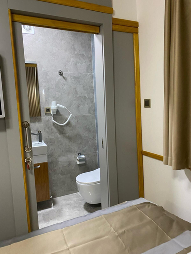 Bathroom 5, Guldehan Hotel, Beyoğlu