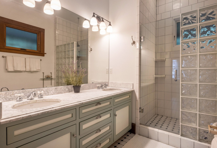 Bathroom 5, Historic Roe Parker 1 Bedroom Home by RedAwning, Hood River