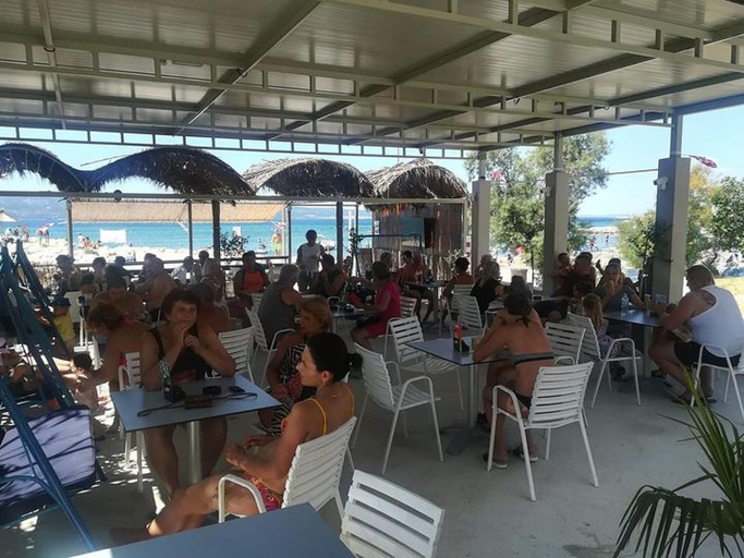 Food & Drinks, Beach Apartments Croatia, Dugi Rat
