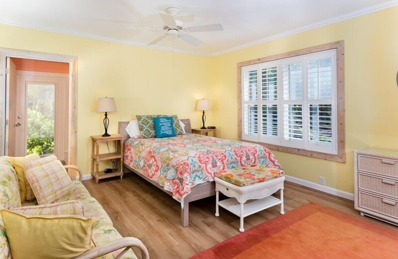 Bedroom 2, Baybarlyn 4 Bedroom Home by RedAwning, Lee