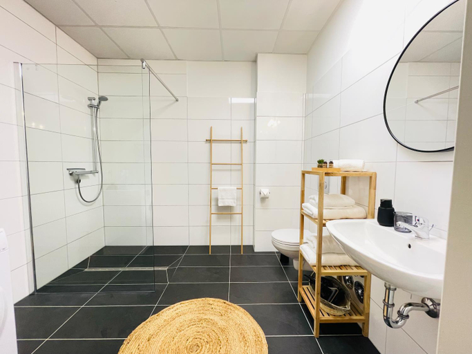 Bathroom 3, Klassen Stay - Exklusive Altbau Apartments - Zentral - Rheinnahe, Koblenz