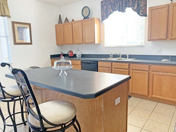 Others 5, Florida Tradition 5 Bedroom Home by RedAwning, Polk