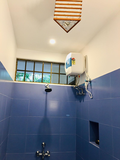 Bathroom 4, The Canopy , Viluppuram