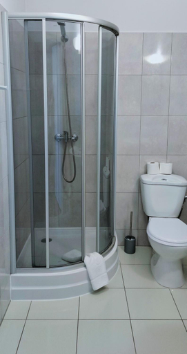 Bathroom 2, KAMIENICA Pokoje & Restauracja, Nowy Tomyśl