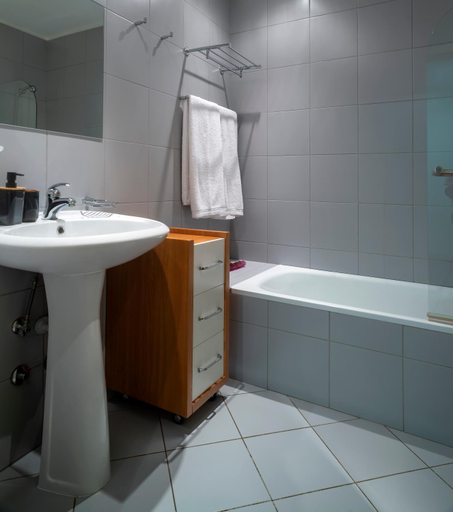 Bathroom, Braga House & Wine, Braga