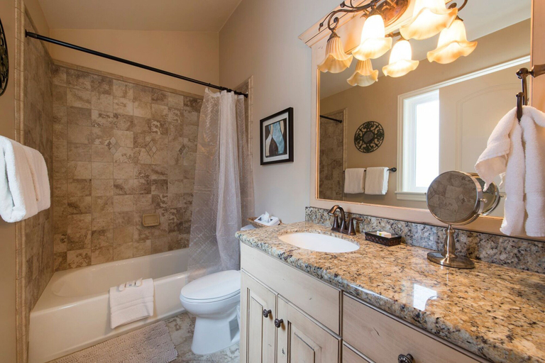 Bathroom 3, Three Kings Condominiums, Summit