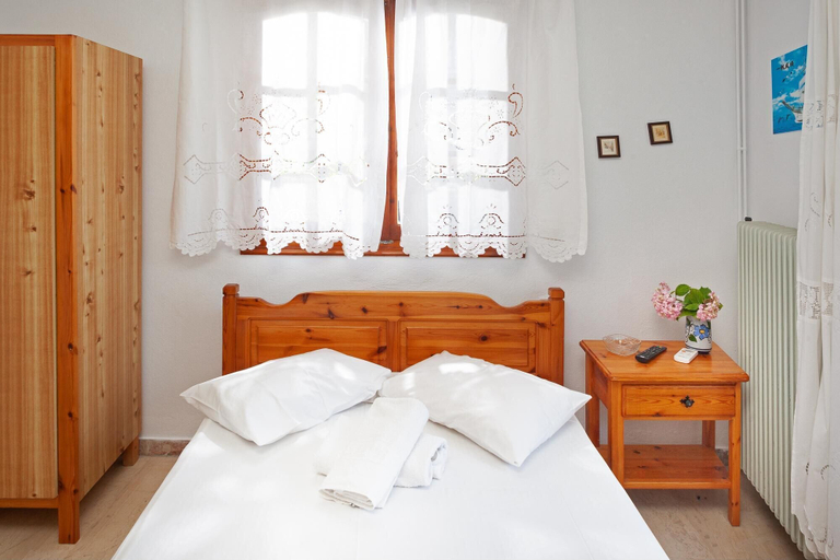 Room 4, Paradeisos Double Room With Balcony 2, Thessaly
