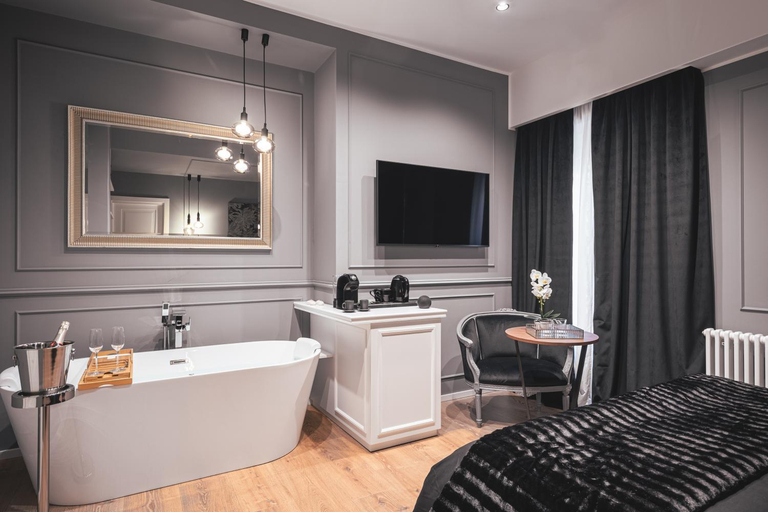 Others 4, Chamur Luxury Suites & Jacuzzi in Palermo, Palermo