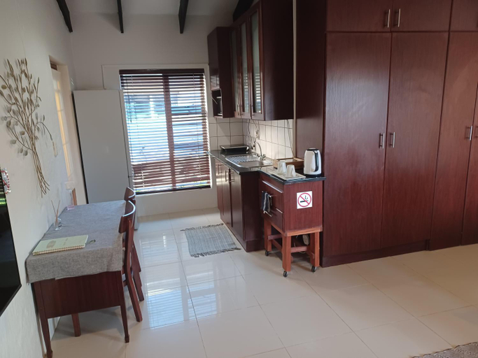 Others 3, Summerstrand self catering for two, Nelson Mandela Bay