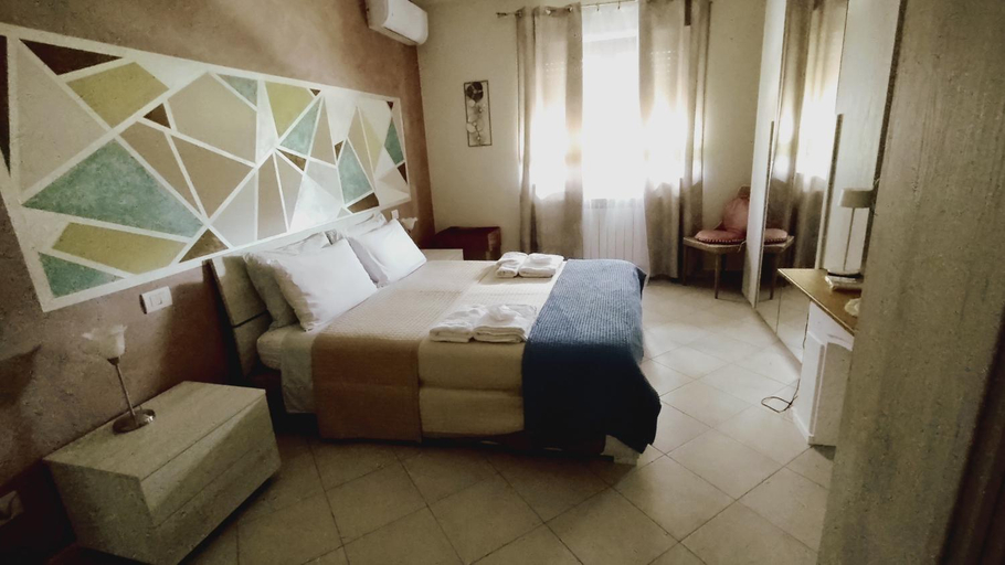 Others 4, B&B Colleverde, Isernia