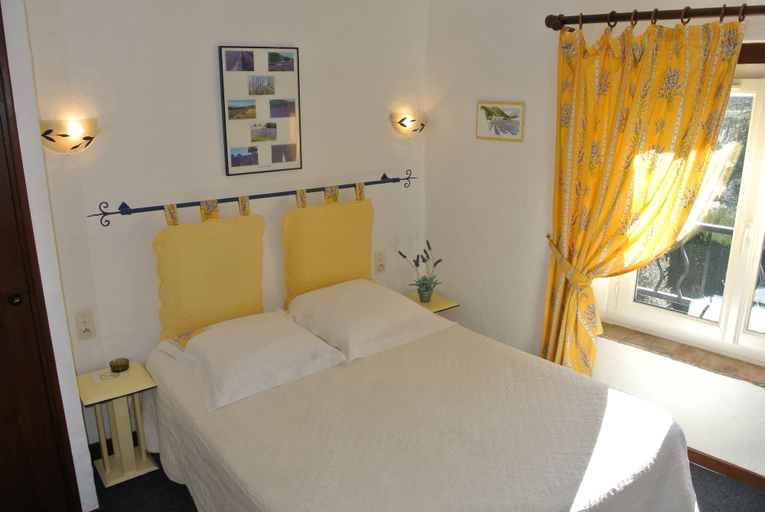 Bedroom 3, La Vieille Bastide, Var