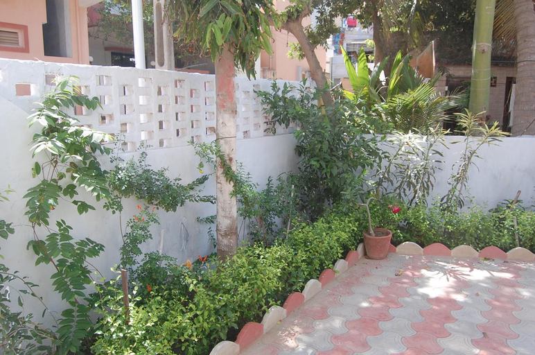 Others 5, Gurukrupa Bungalow, Devbhumi Dwarka