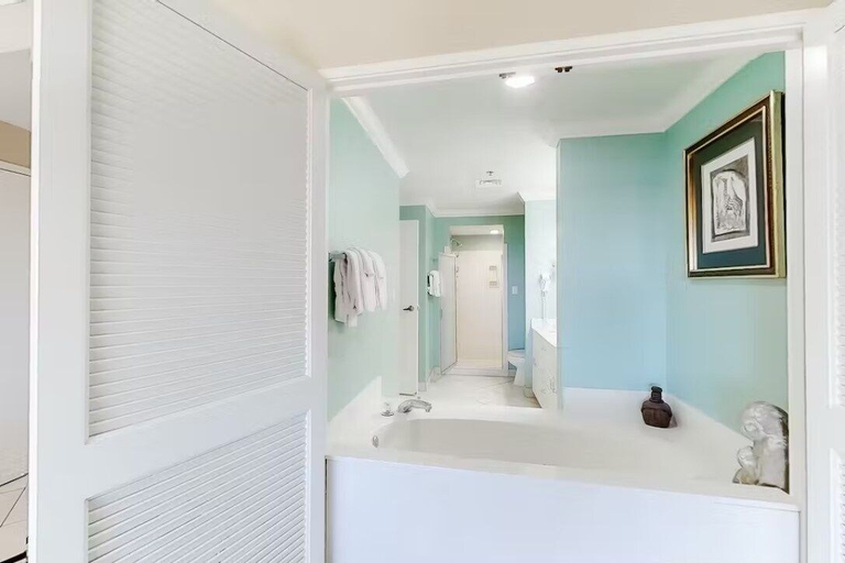 Bathroom 5, Tops'l 1008 Lockoff 3 Bedroom Condo by RedAwning, Walton