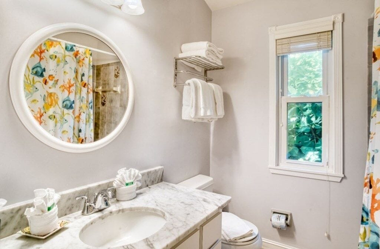 Bathroom 3, Lollipop 3 Bedroom Home by RedAwning, Lee