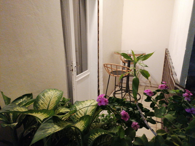 Others 3, Jolie chambre chez l'habitant, Saint-Pierre