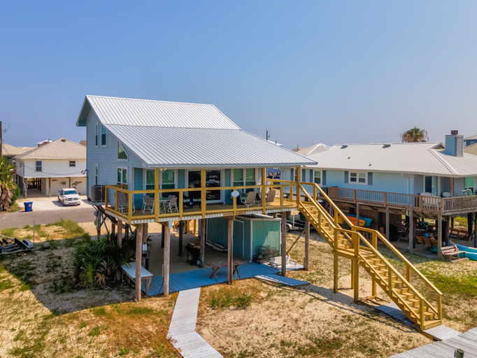 Exterior 4, Bridgeview Cottage - 2228 Mallard 3 Bedroom Home by RedAwning, Mobile