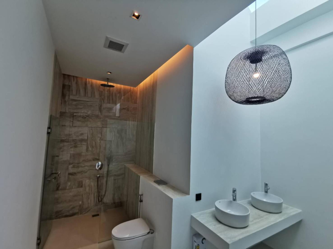 Bathroom 4, Chomdao@Maikhao, Pulau Phuket