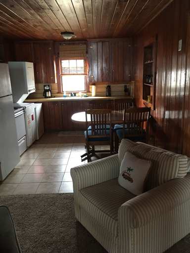 Interior, Calico Jack's Galley 2 Bedroom Cottage by RedAwning, Dare