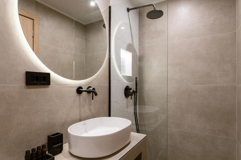Shower 4, La Maison Suites, Ionian Islands