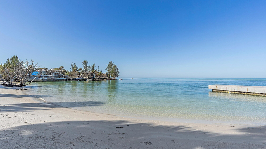 Others 5, Sandy Cove Oasis 2 Bedroom Condo by RedAwning, Sarasota