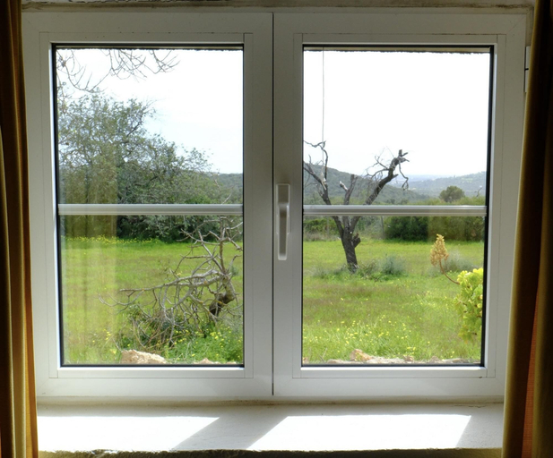 Others 4, Casa Amarela by Portucasa, Loulé