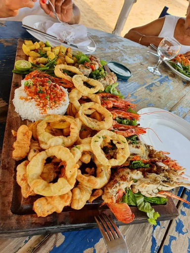 Food & Drinks 4, Villa Ekabo, Cotonou