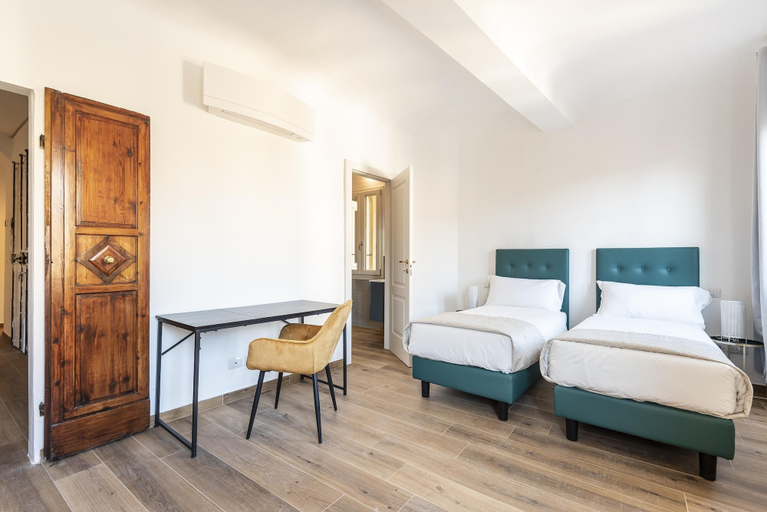 Room 5, Alloro Apartment, Florence