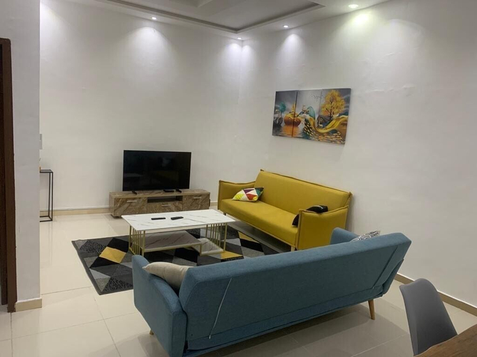Others 4, L'Oasis Mid-Century, Abomey-Calavi