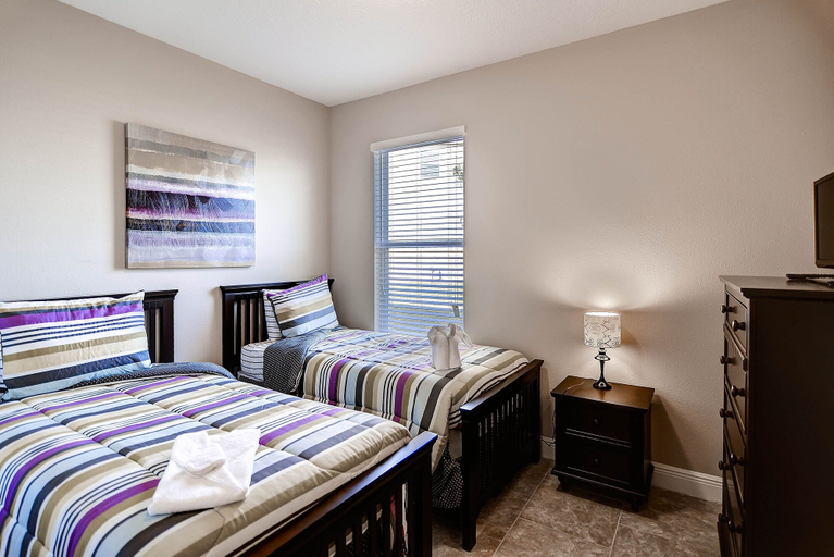 Bedroom 2, 4329ac - Solterra Gated Resort 5 Bedroom Home by RedAwning, Polk