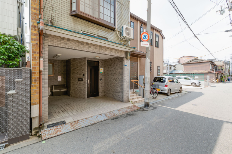 Exterior & Views 2, Traveltime-hanazono, Osaka