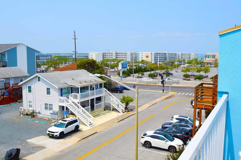 Property grounds, Beachaven 305 1 Bedroom Condo by RedAwning, Worcester