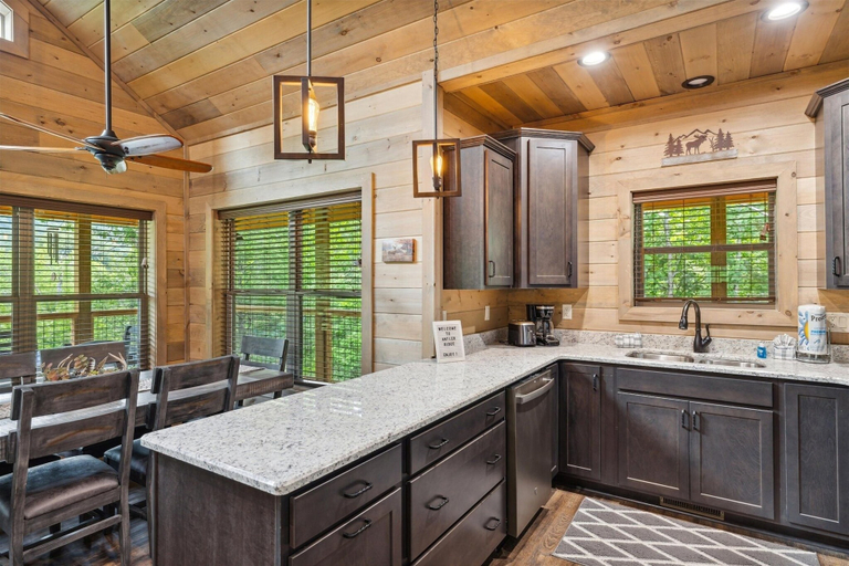 Others 5, Antler Ridge 3 Bedroom Cabin by RedAwning, Sevier