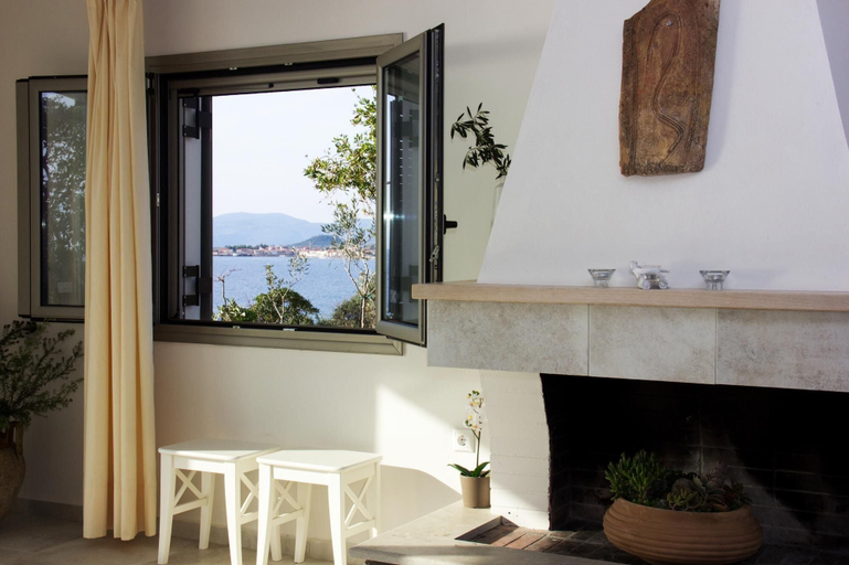 Others 4, Standard two Bedroom Suite No 5, Peloponnese