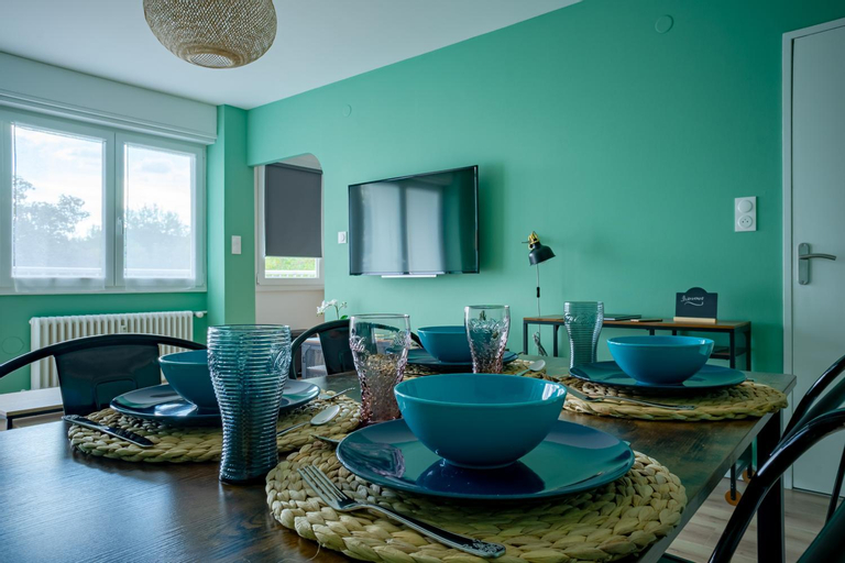 Dining Room 13